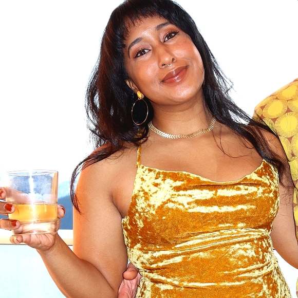 Meet your Posher, Sara - Picture 1 of 1